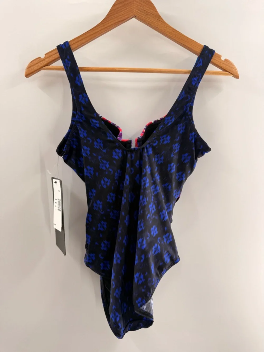 NWT Miraclesuit Bella Alba Escape Underwire One-Piece Slimming Swimsuit Size 8 - Picture 10 of 13